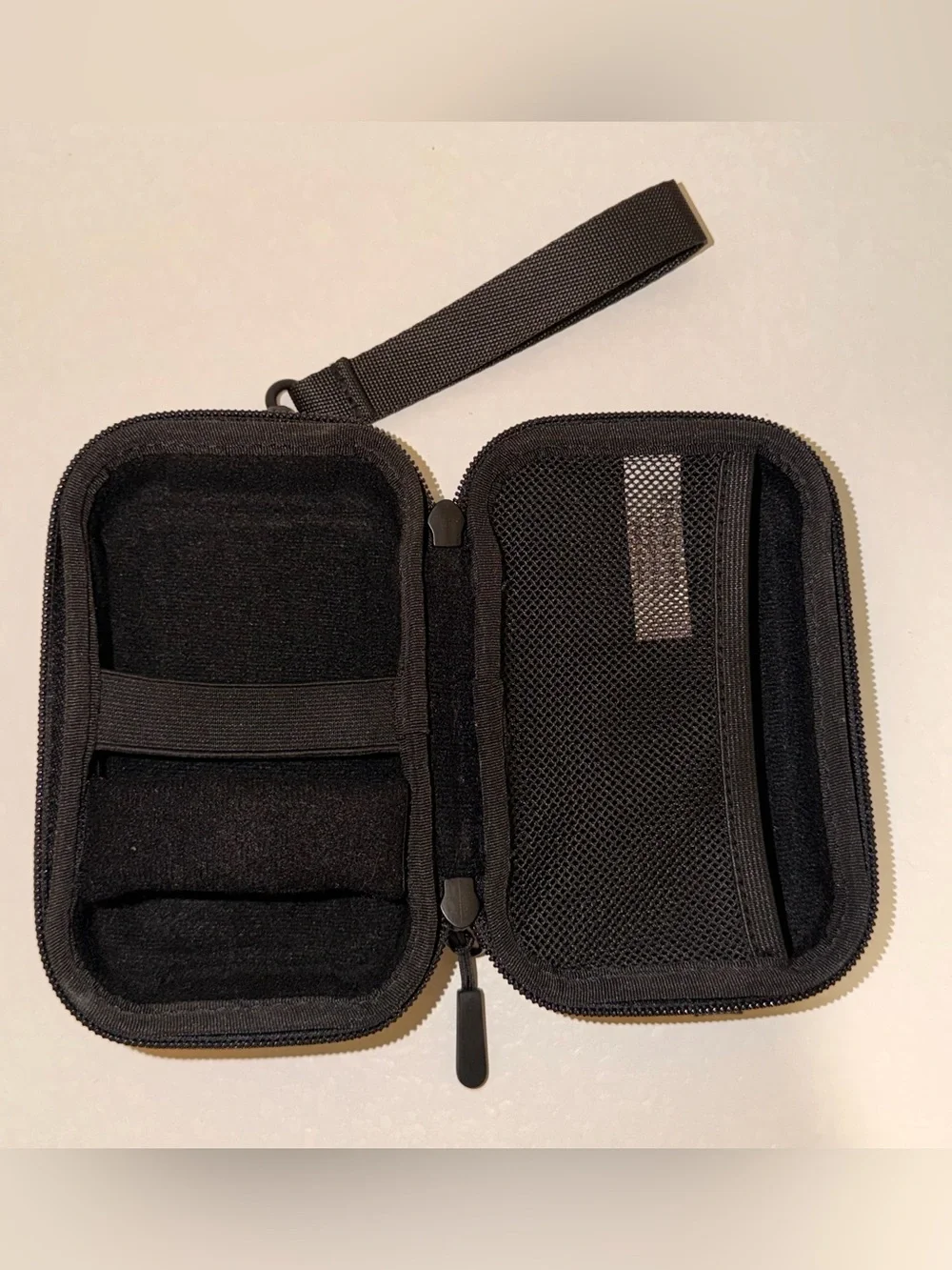 BAGSMART Black Hard Shell Compact Digital Camera Case